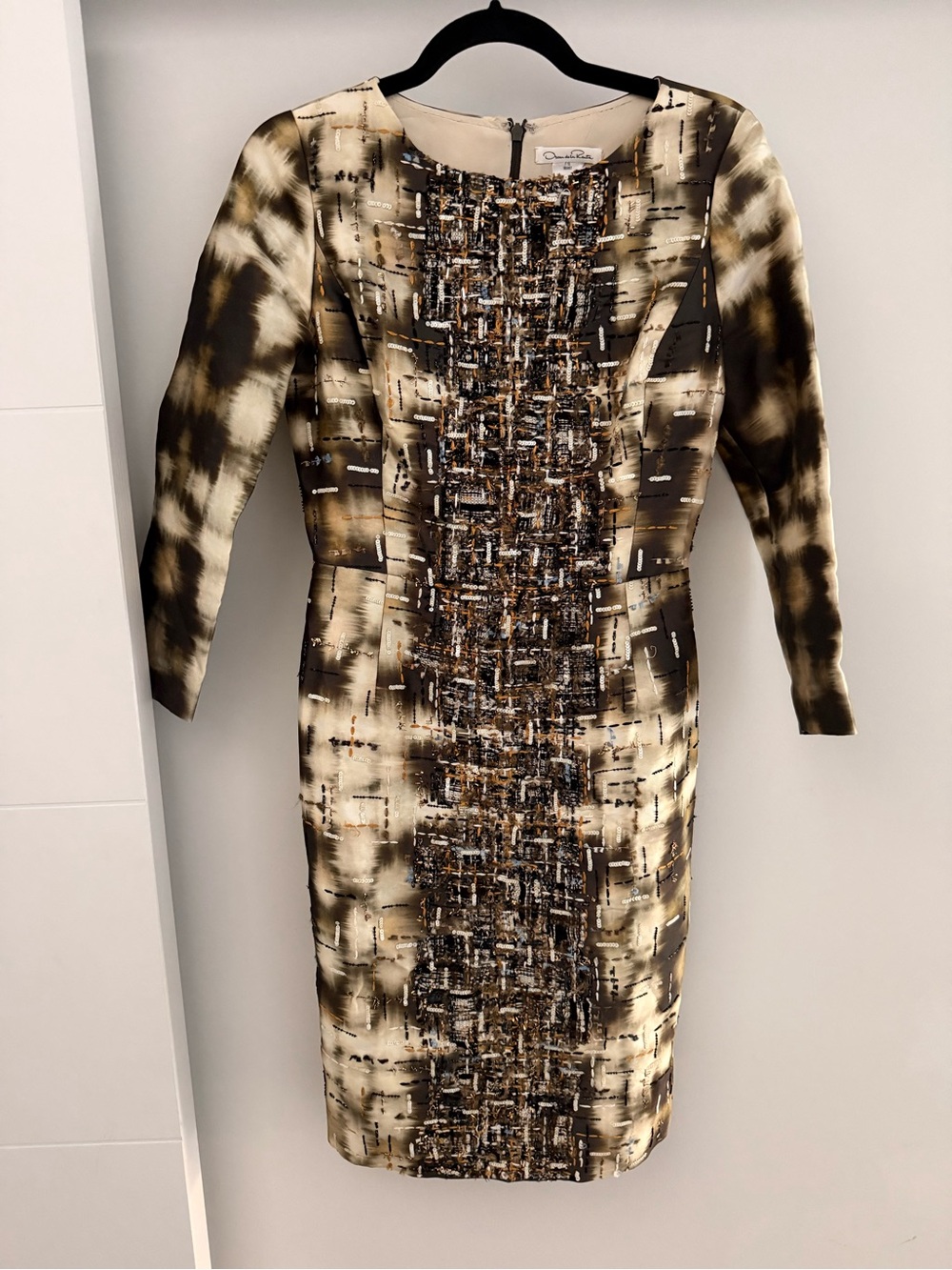 Oscar de la Renta Embellished 3/4 Sleeve Cocktail Dress